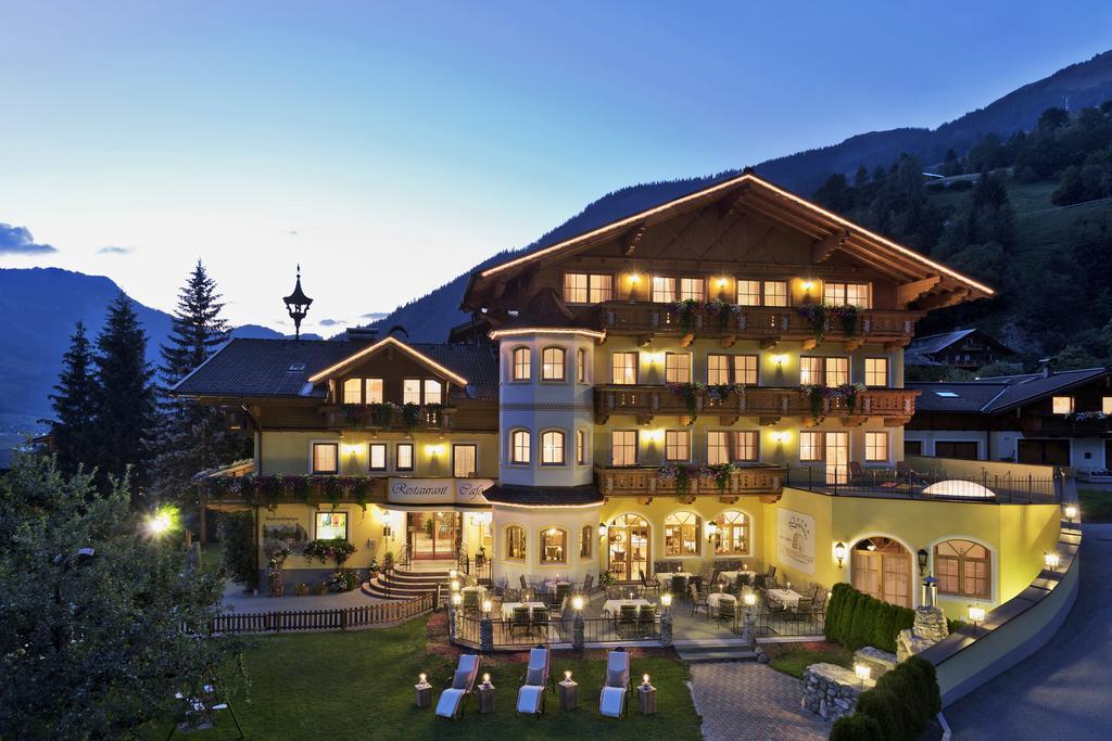 Landhotel Untermuellnergut Dorfgastein Dış mekan fotoğraf